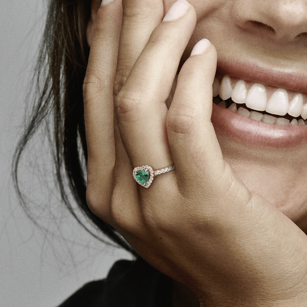 Anel Pandora Coracao Brilhante Verde Dourado