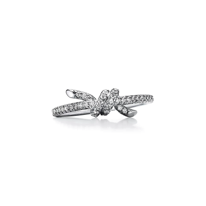 Anel - Ouro Branco com Diamantes