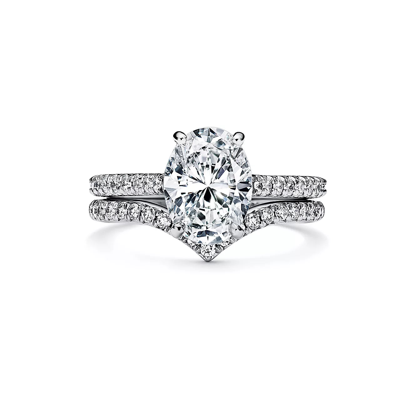 Tiffany Oval Brilliant Noivado aliança